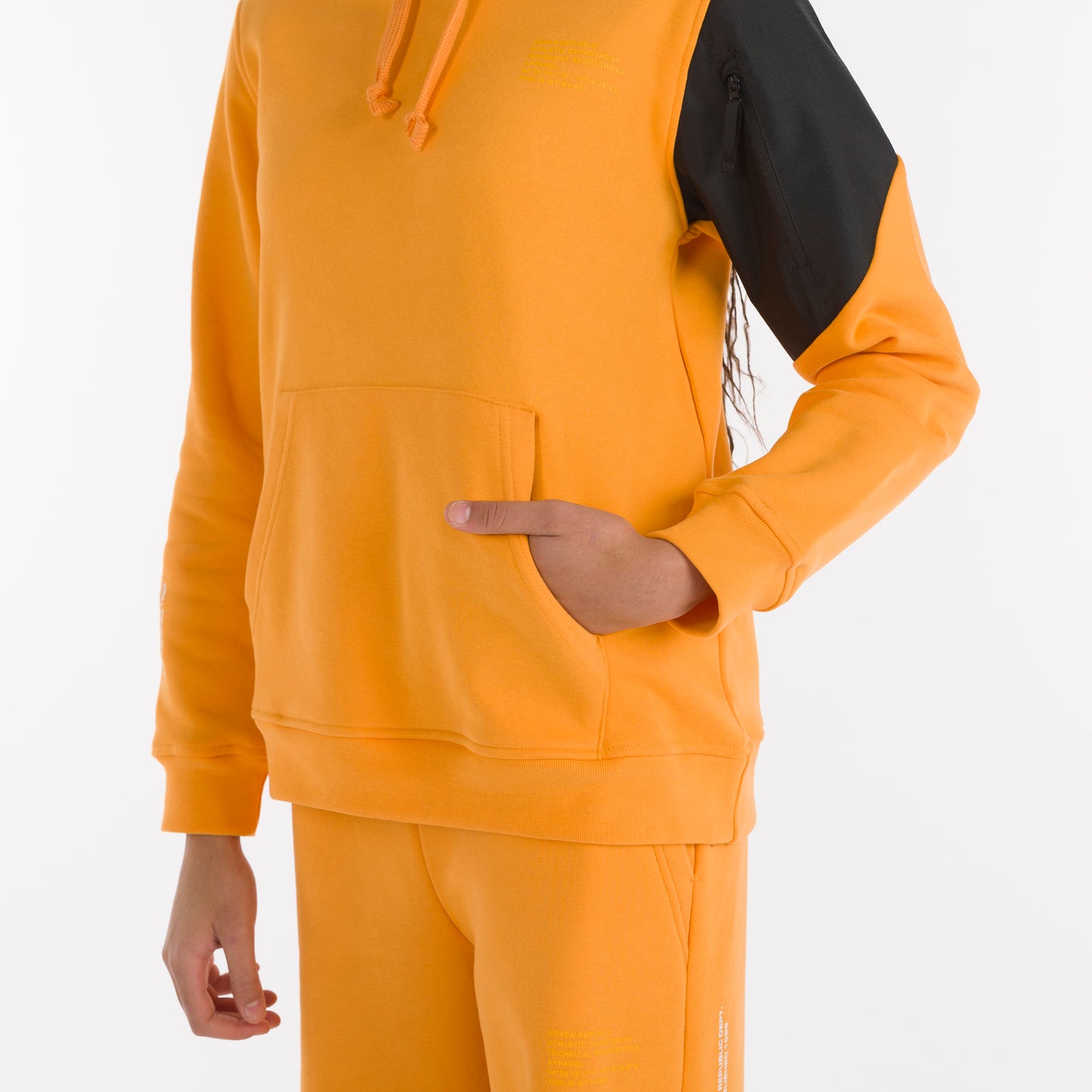 NO LOGO FW25/26 HOODY 37 WOMAN JR